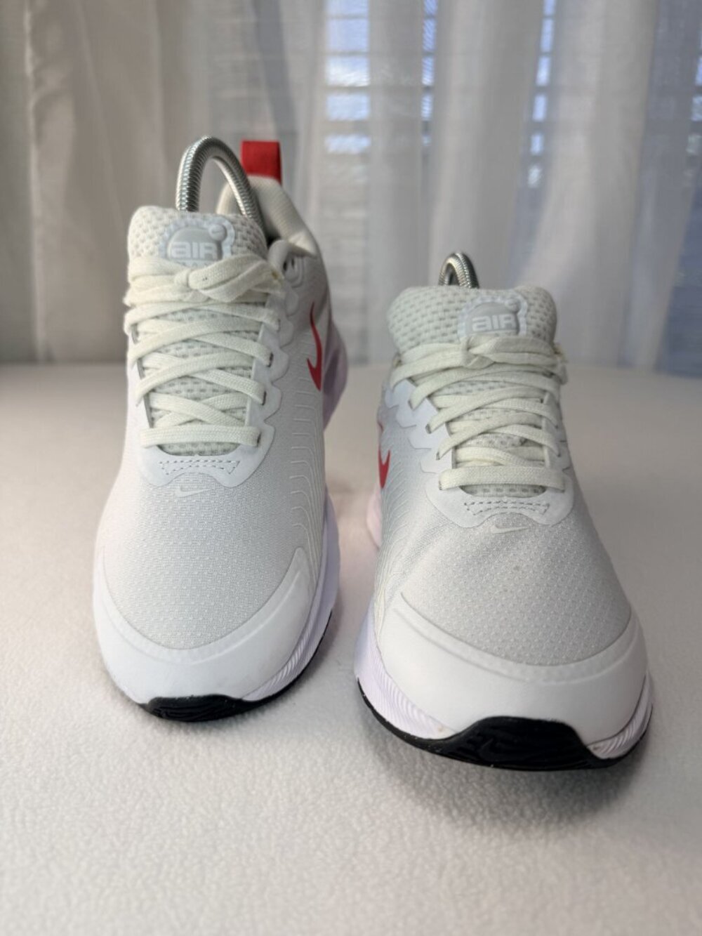 Nike Air Max INTRLK Lite Women US 6.5 White Pink Running Athletic Sneakers Shoes - Picture 2 of 16